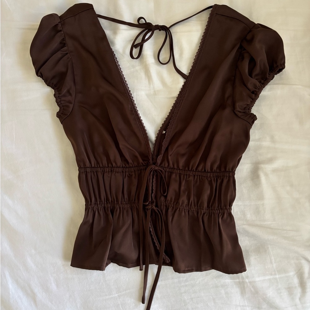 WAYF Jolie Smocked Tie Front Top